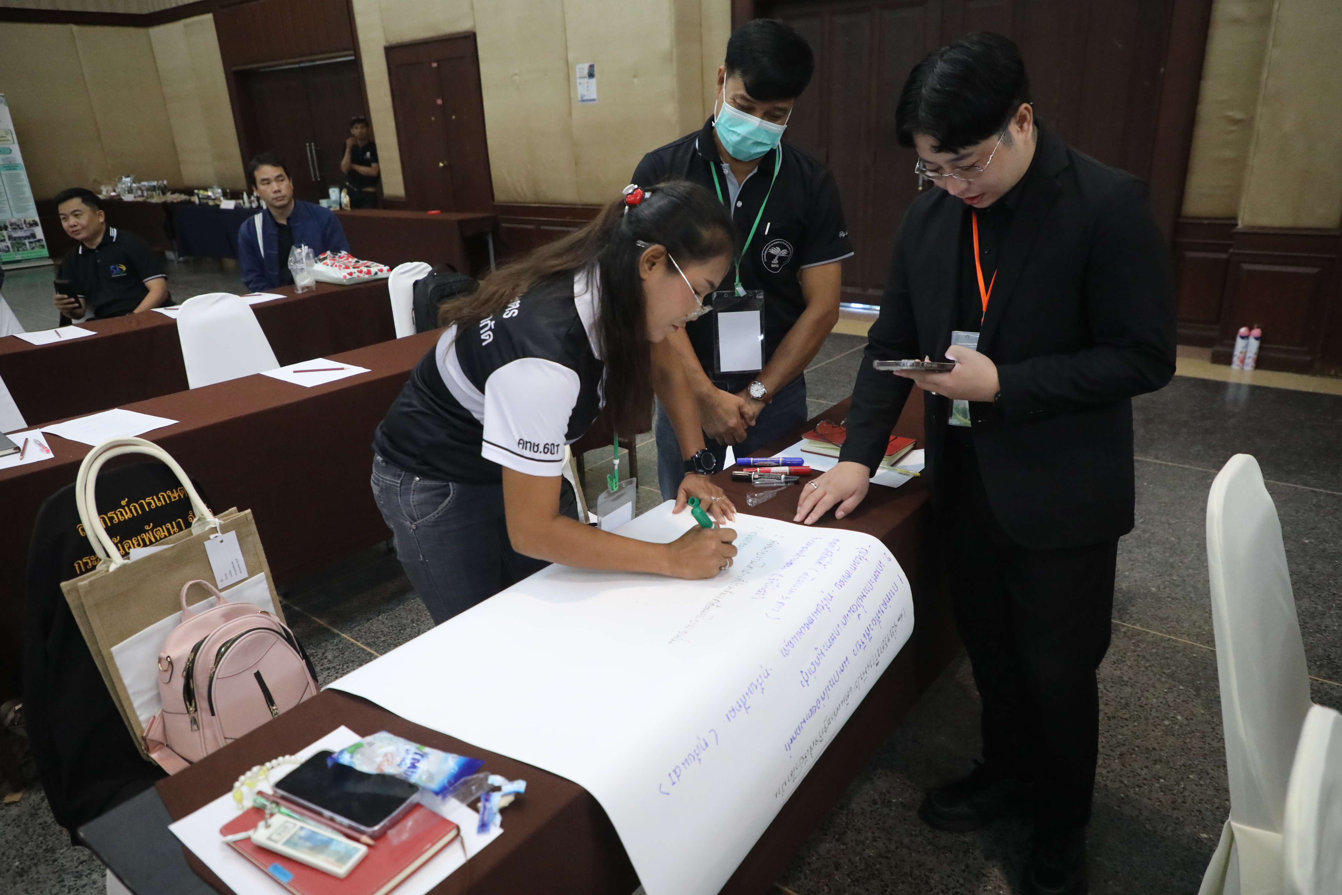 title - ส.ป.ก. เปิดโครงการอบรมสัมมนาฯ หลักสูตร “สร้างและพัฒนาผู้นำการขับเคลื่อนยุทธศาสตร์เศรษฐกิจสีเขียว” รุ่นที่ 2